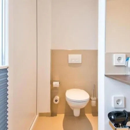 Duhner Strandhus, S302 *